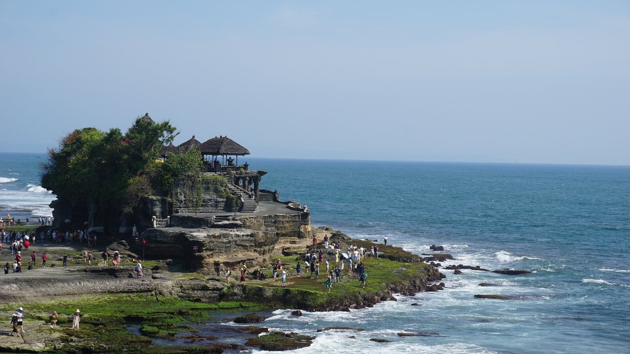 Tanah Lot Temple (14).jpg