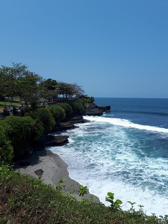 Tanah Lot Temple (3).jpg