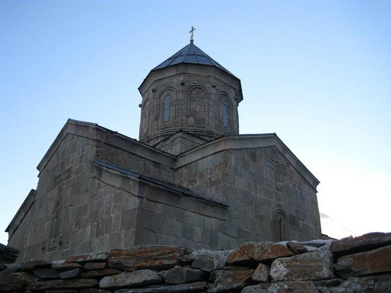 Gergeti Trinity Church (5).jpg