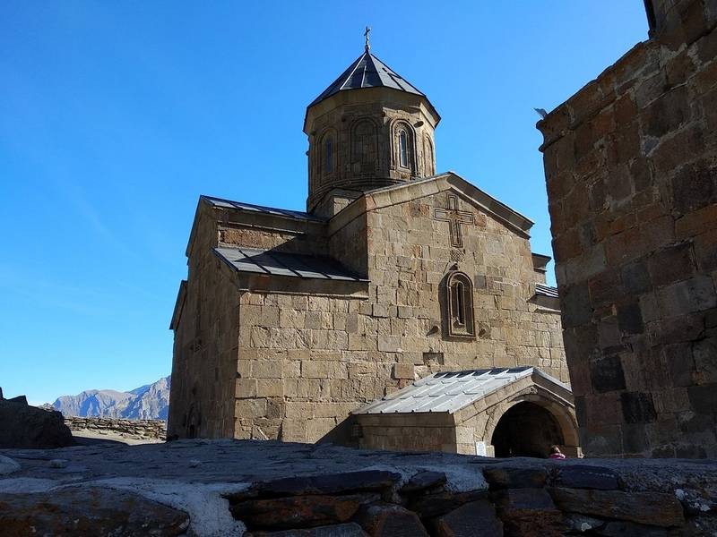 Gergeti Trinity Church (6).jpg