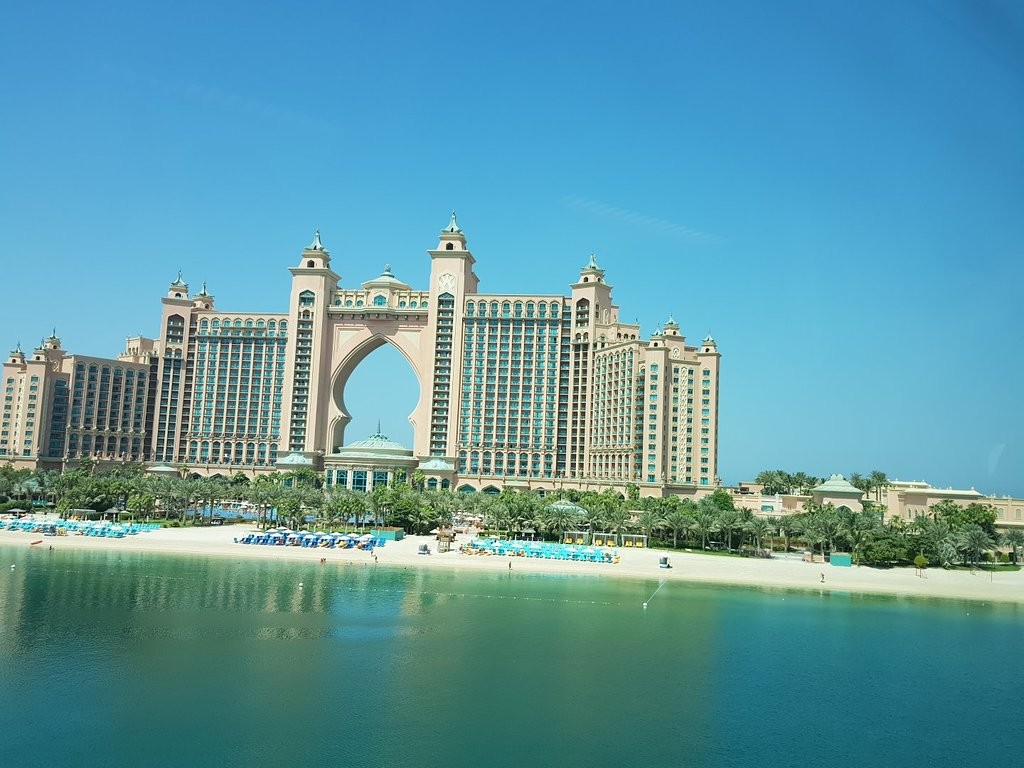 Palm Jumeirah Islands (2).jpg