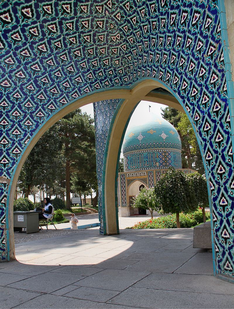 Tomb Kamal Ol Molk (1).jpg