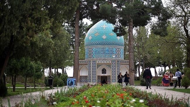 Mausoleum of Attar Neyshaburi (8).jpg