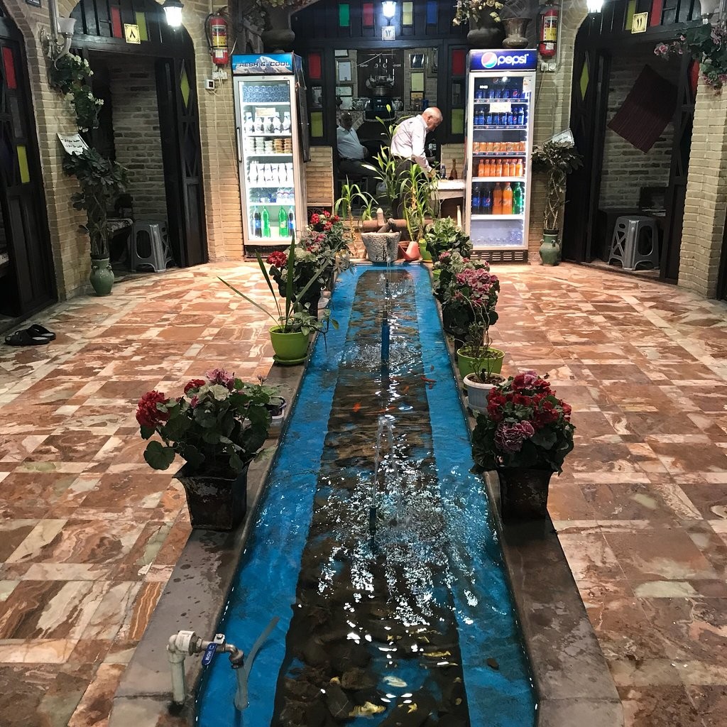 Dizi Timche Akbarian-03.jpg