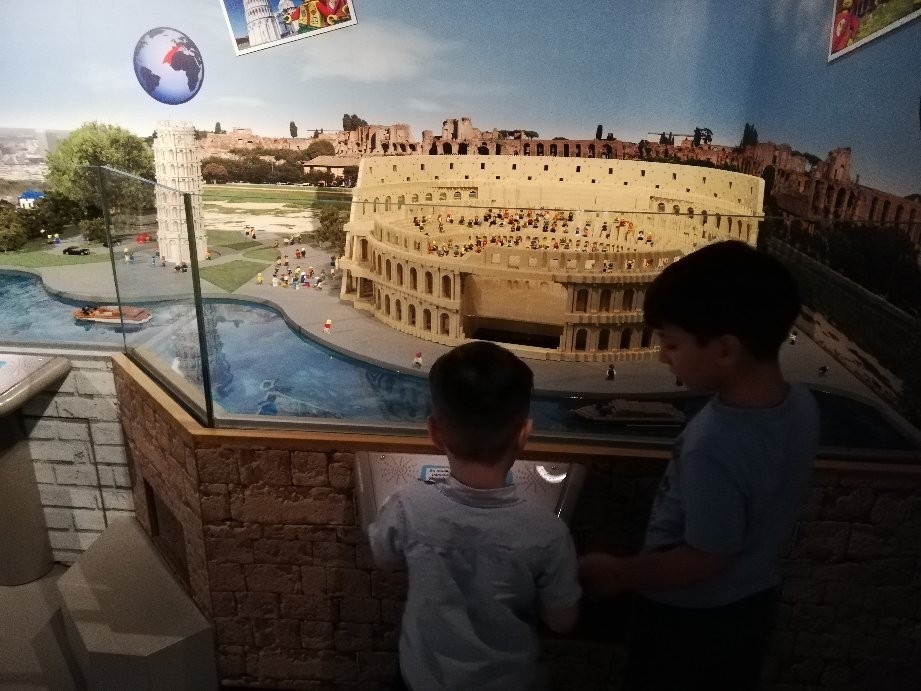 LEGOLAND Discovery Centre (6).jpg