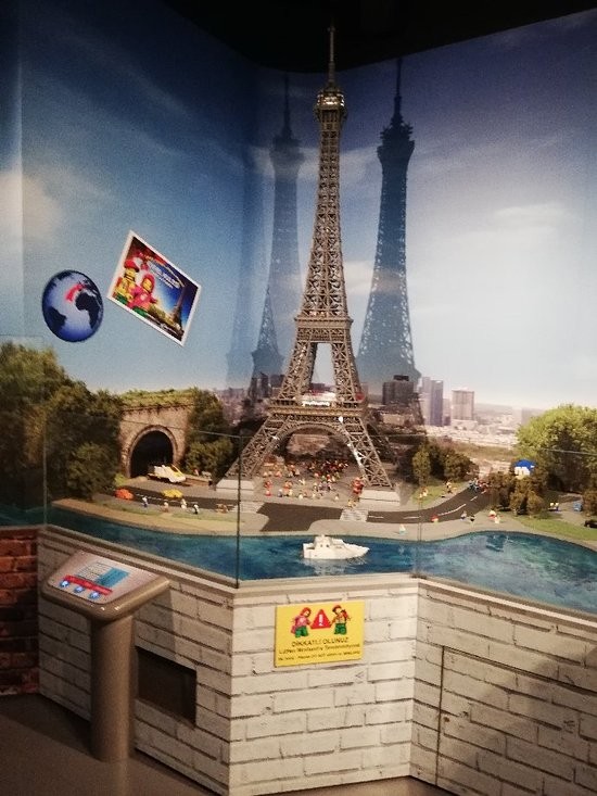 LEGOLAND Discovery Centre (8).jpg