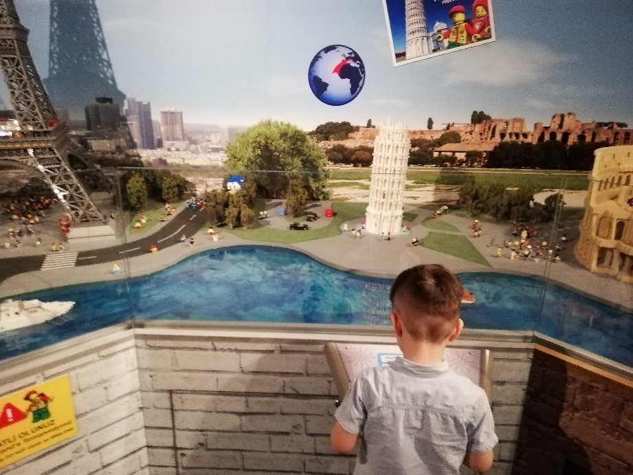 LEGOLAND Discovery Centre (7).jpg