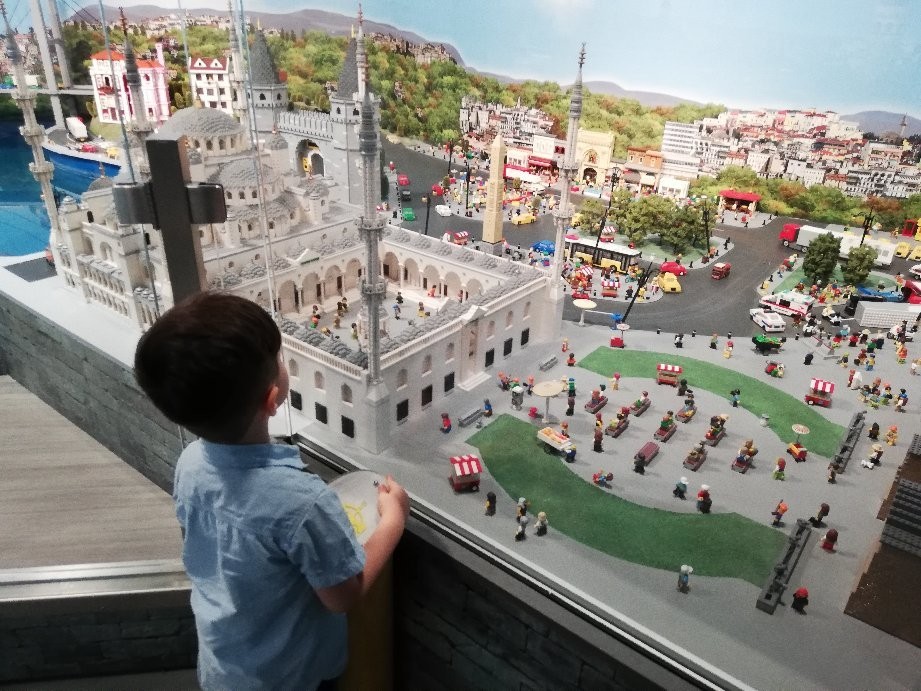 LEGOLAND Discovery Centre (3).jpg