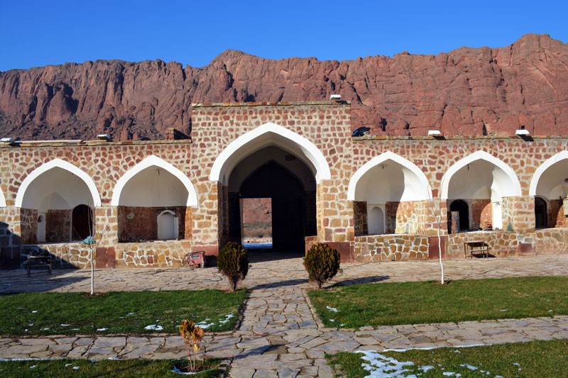 Caravanserai Khajeh Review Jolfa (3).jpg