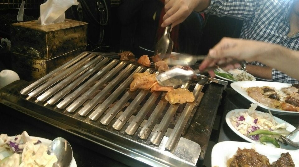 Ojagh bashi restaurant (2).jpg