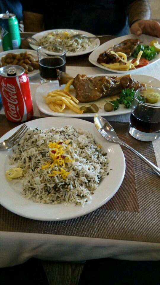 Mizban Restaurant (9).jpg