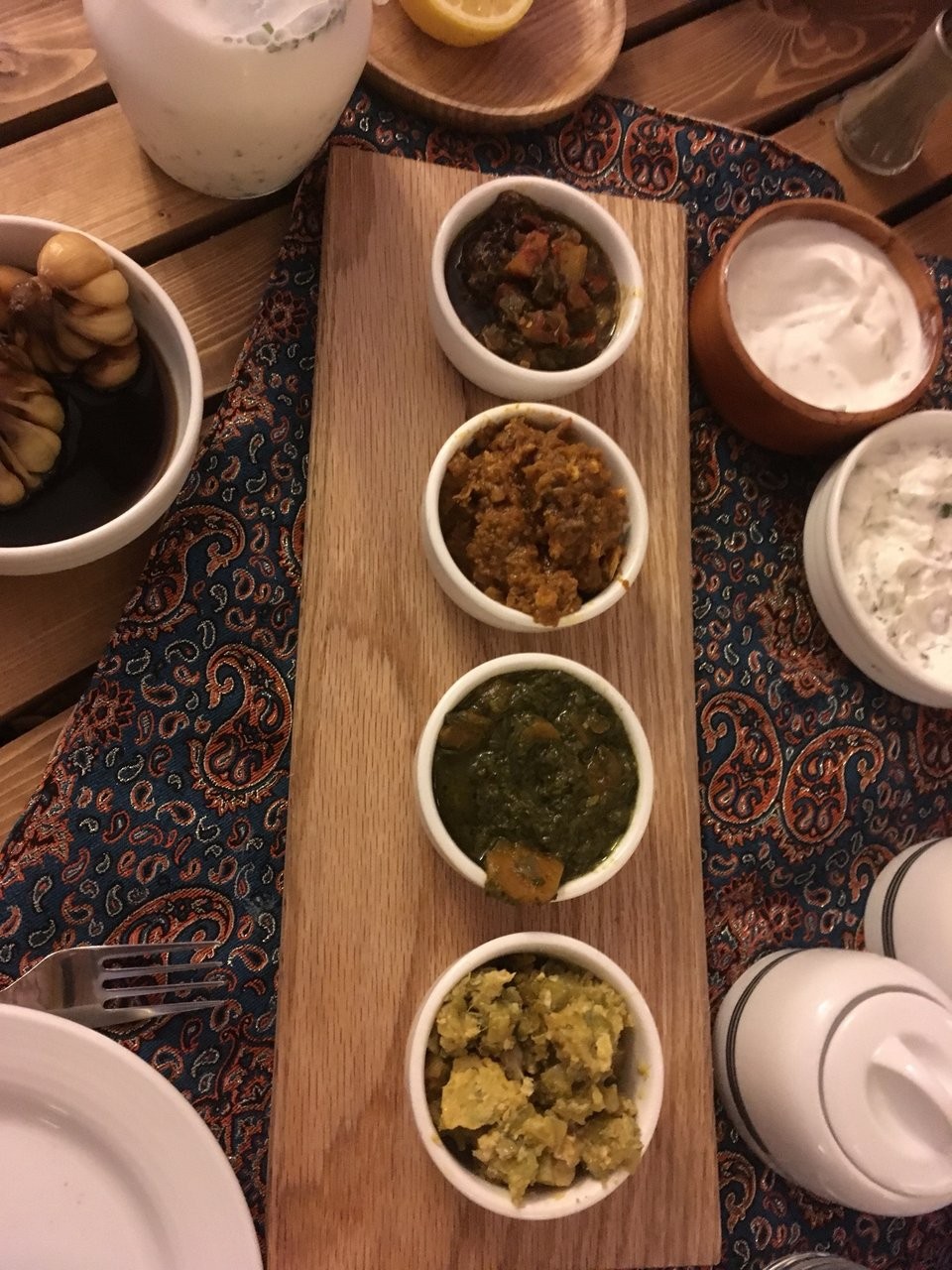 Mizban Restaurant (25).jpg
