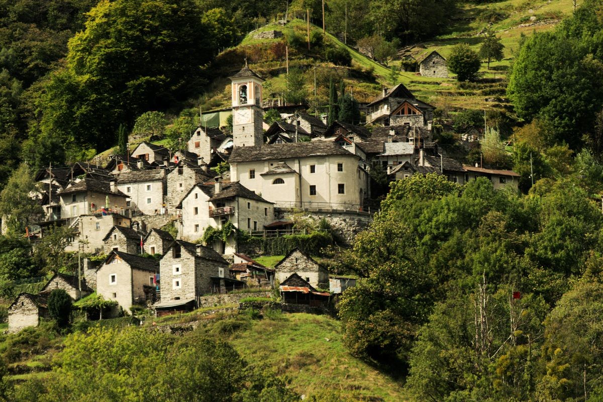 این روستا در سوئیس به هتل تبدیل خواهد شد
