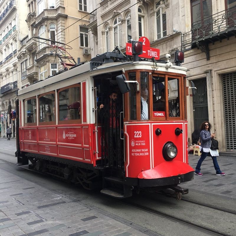 Istiklal Street-06.jpg