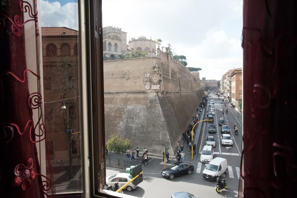 Quo Vadis Roma 2-27.jpg