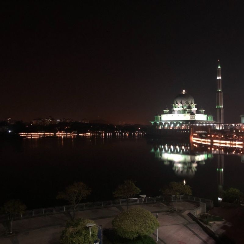 Putrajaya Lake (10).jpg