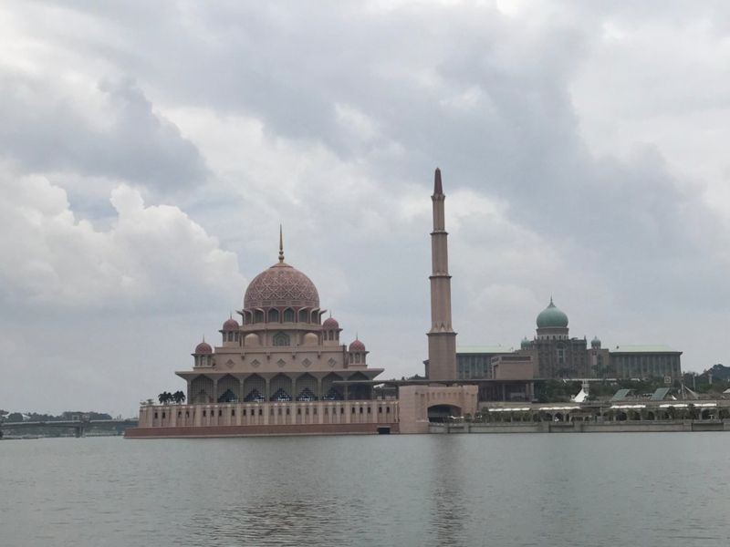 Putrajaya Lake (3).jpg