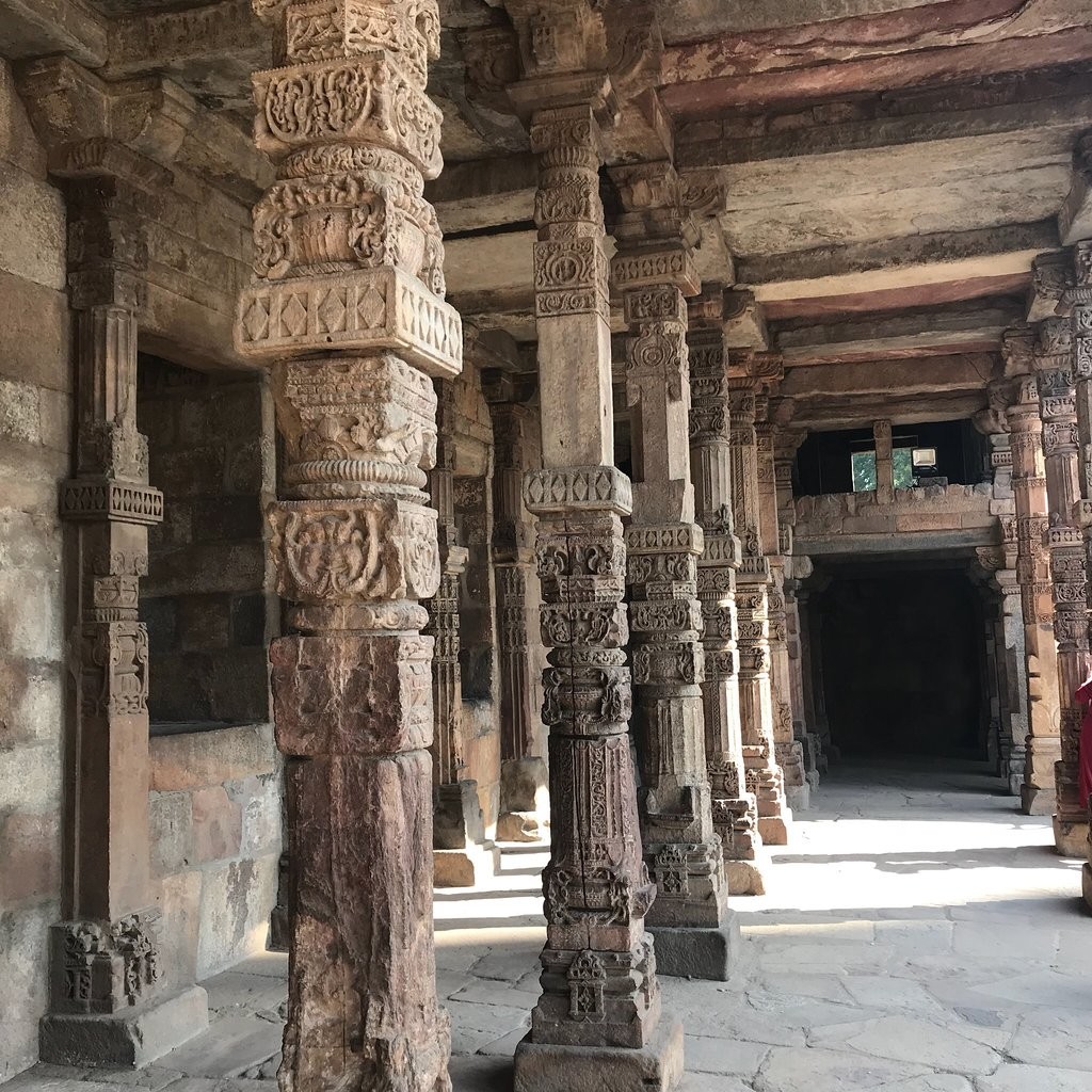 Qutub Minar (4).jpg
