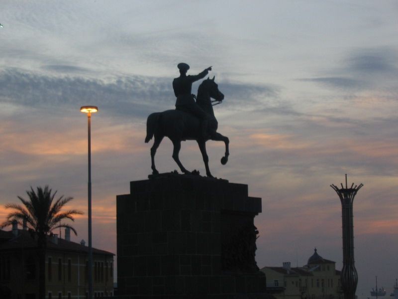 The Statue of Ataturk (4).jpg