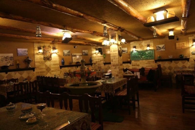 Haft Khan Restaurant (1).jpg