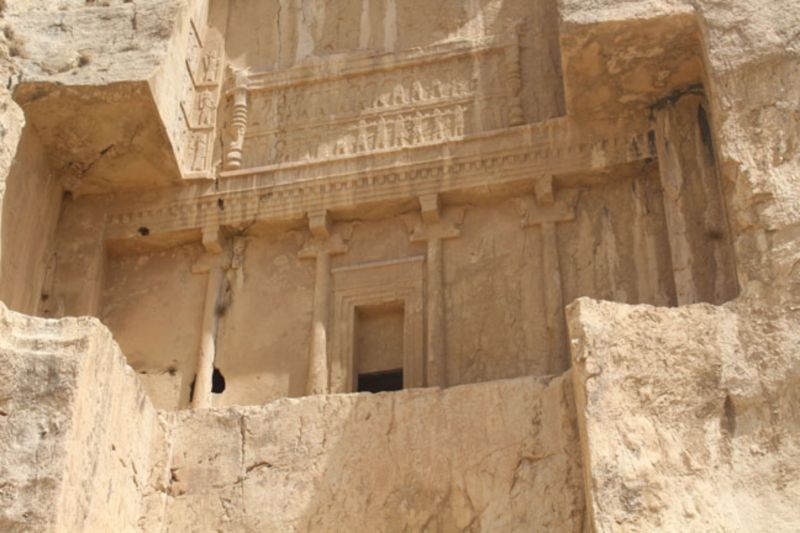 Naqsh-e-Rostam (4).jpg