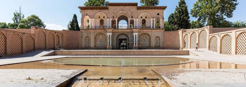 Shazdeh Garden (3).jpg