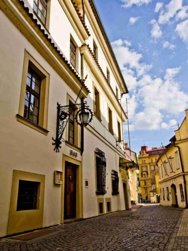 Hotel Kampa-Stara Zbrojnice (17).jpg
