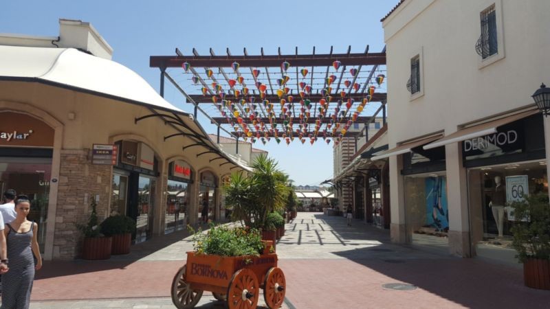 Forum Bornova Shopping Mall (1).jpg