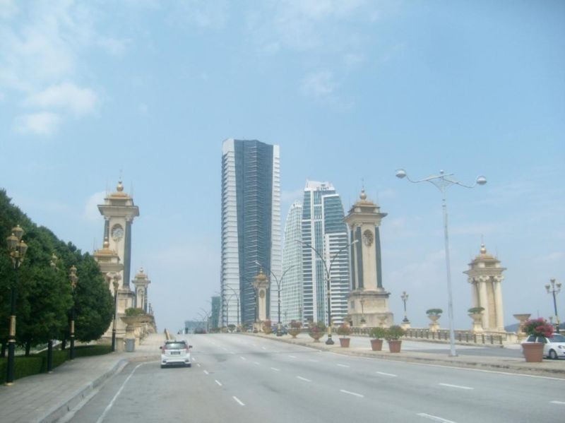 Seri Gemilang Bridge (5).jpg