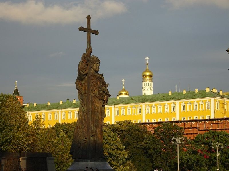 Monument to Prince Vladimir