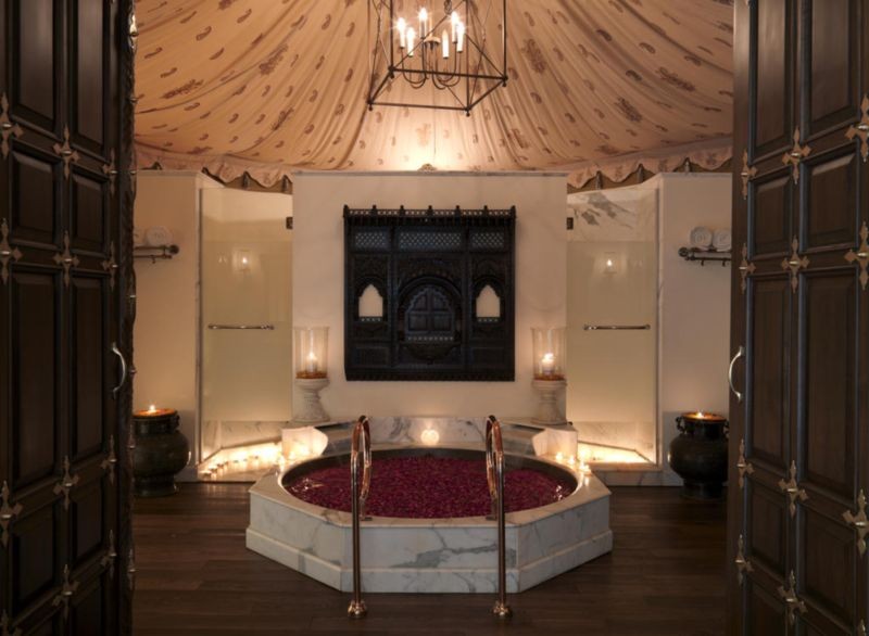 Rambagh Palace Hotel (1).jpg