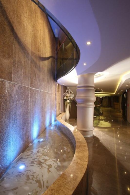 Opera Hotel (2).jpg