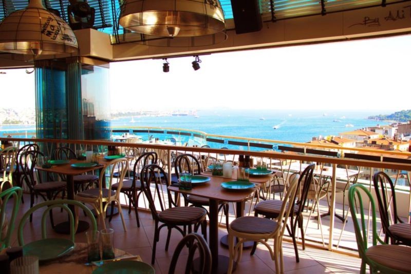 Opera Hotel (18).jpg