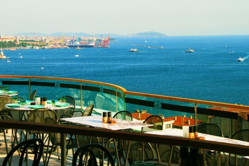 Opera Hotel (16).jpg