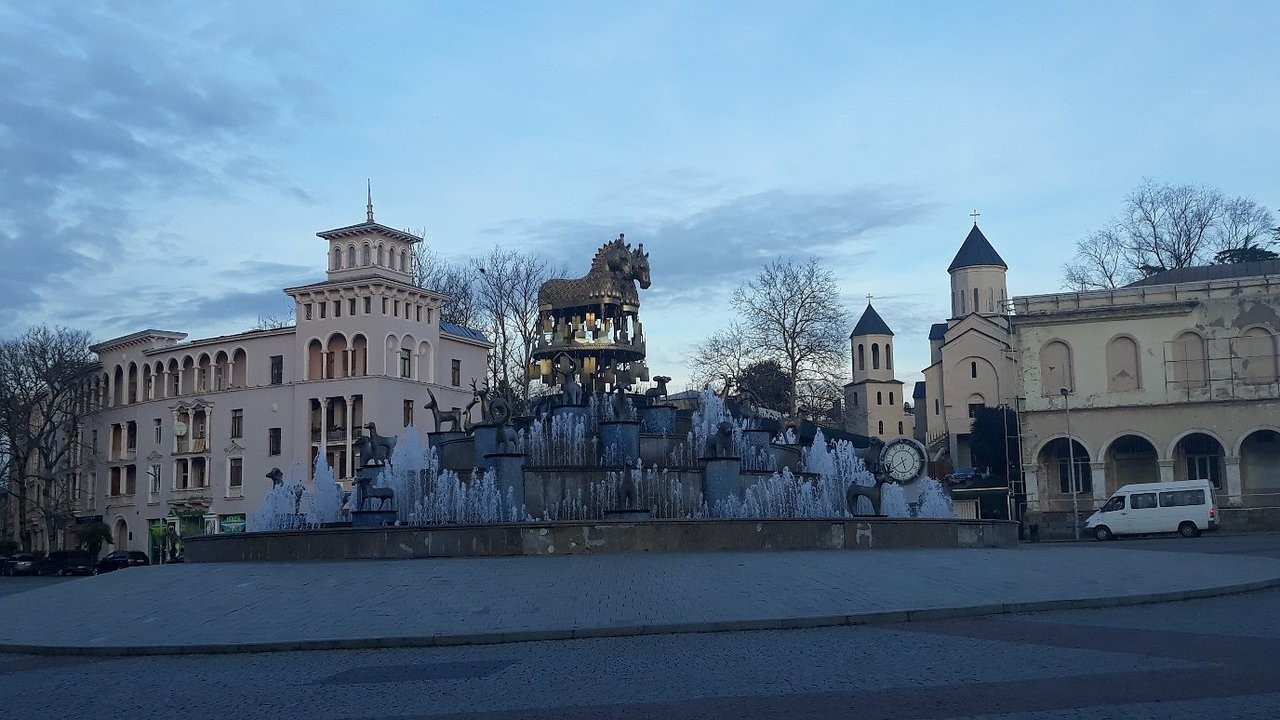 Colchis Fountain Kutaisi (1).jpg