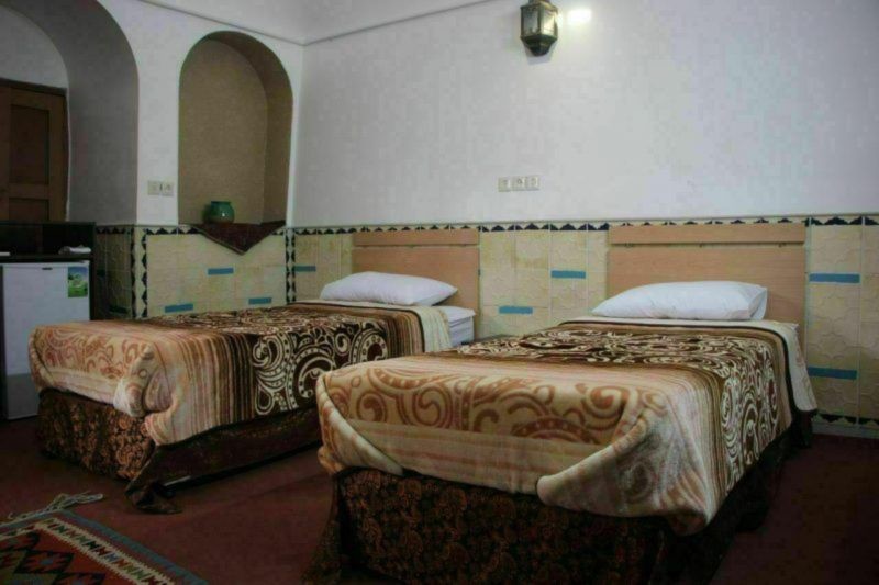 Khesht Abad Hotel (9).jpg