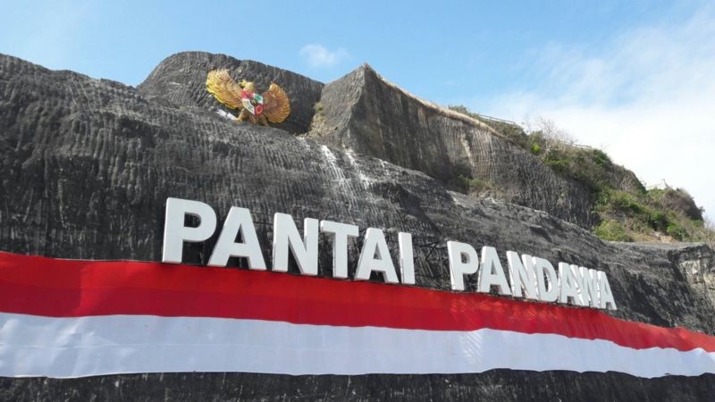Pandawa Beach (1).jpg