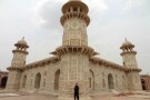 Tomb of Itimad ud Daulah (4).jpg