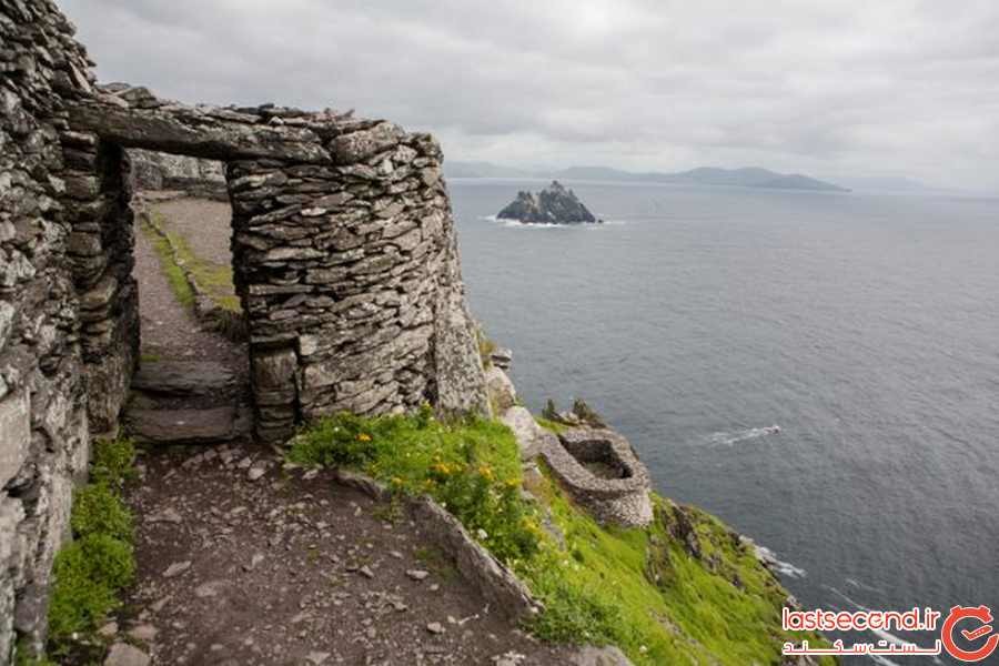 جزیره متروکه ایرلندی قرون وسطی که به حراج گذاشته شده است.