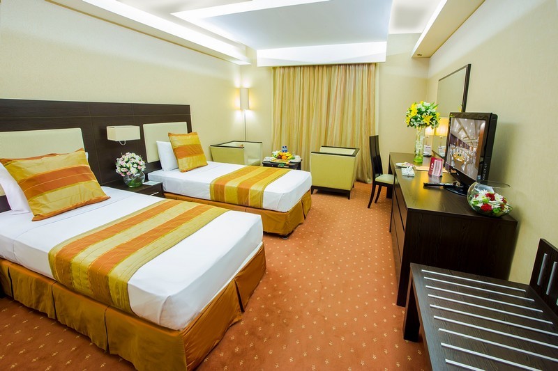 Parsian Evin Hotel (11).jpg