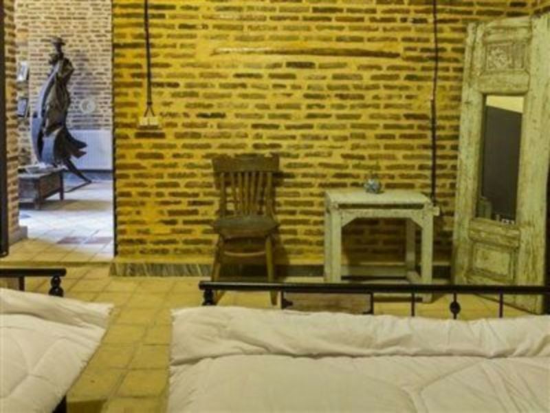 Setayesh Traditional House (4).jpg