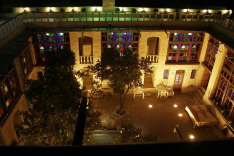 Niayesh Hotel (3).jpg