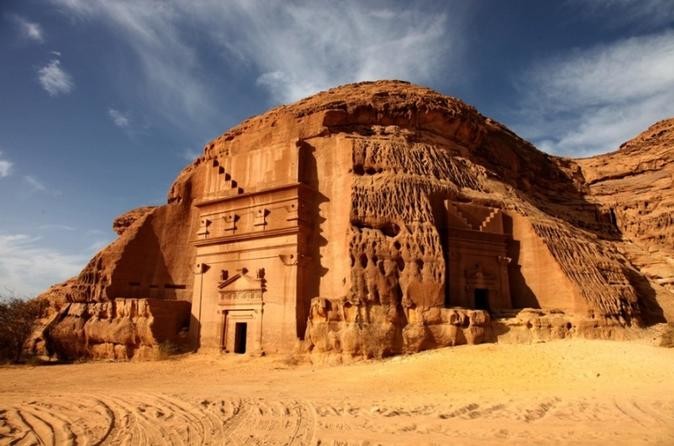 madain-saleh-in-al-ula-500157.jpg