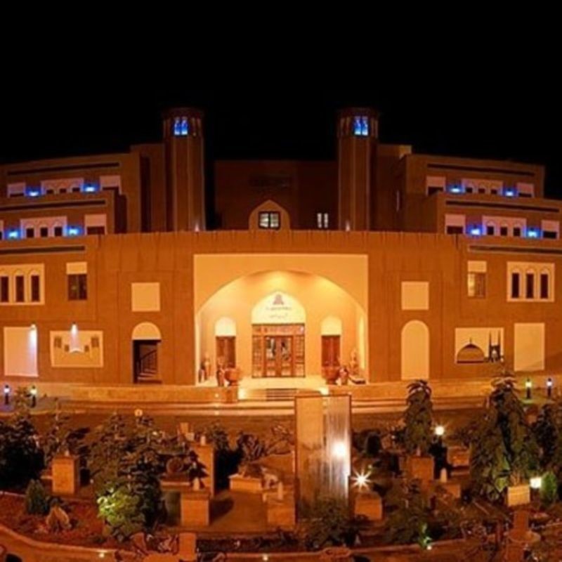Parsian Safaiyeh Hotel (5).jpg
