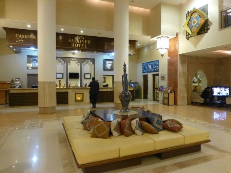 Parsian Safaiyeh Hotel (6).jpg