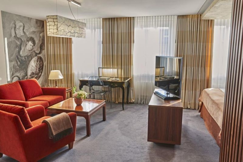 Hotel Vier Jahreszeiten Kempinski Munchen (6).jpg