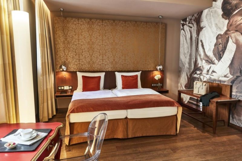 Hotel Vier Jahreszeiten Kempinski Munchen (10).jpg