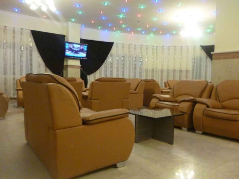Hamyaran Hotel (8).jpg