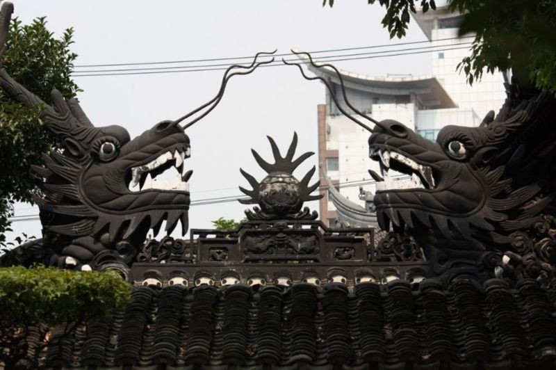 Yu Garden (Yuyuan) (2).jpg