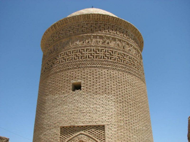 Tomb of Pir Alamdar (2).jpg